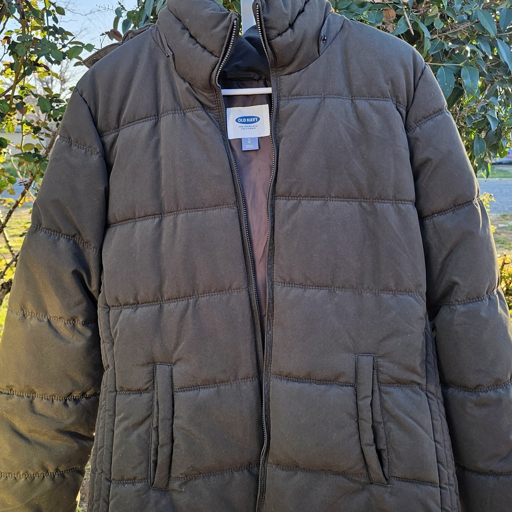 Old Navy Puffer Jacket in Dark Olive